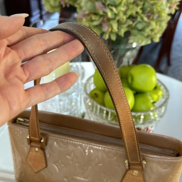 LOUIS VUITTON VERNIS HOUSTON - Picture 7 of 15